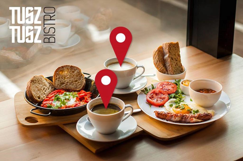 Plac Bankowy Serviced Apartments Varsavia Esterno foto