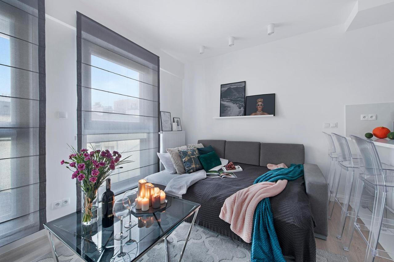 Plac Bankowy Serviced Apartments Varsavia Esterno foto